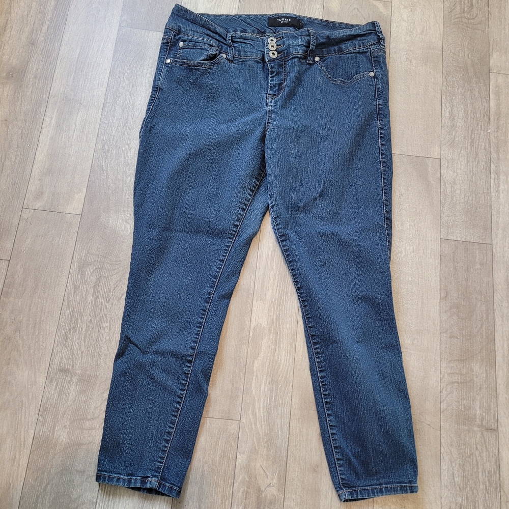Torrid Jeans Women's size 18 denim 3 Button Front Cotton Stretch
